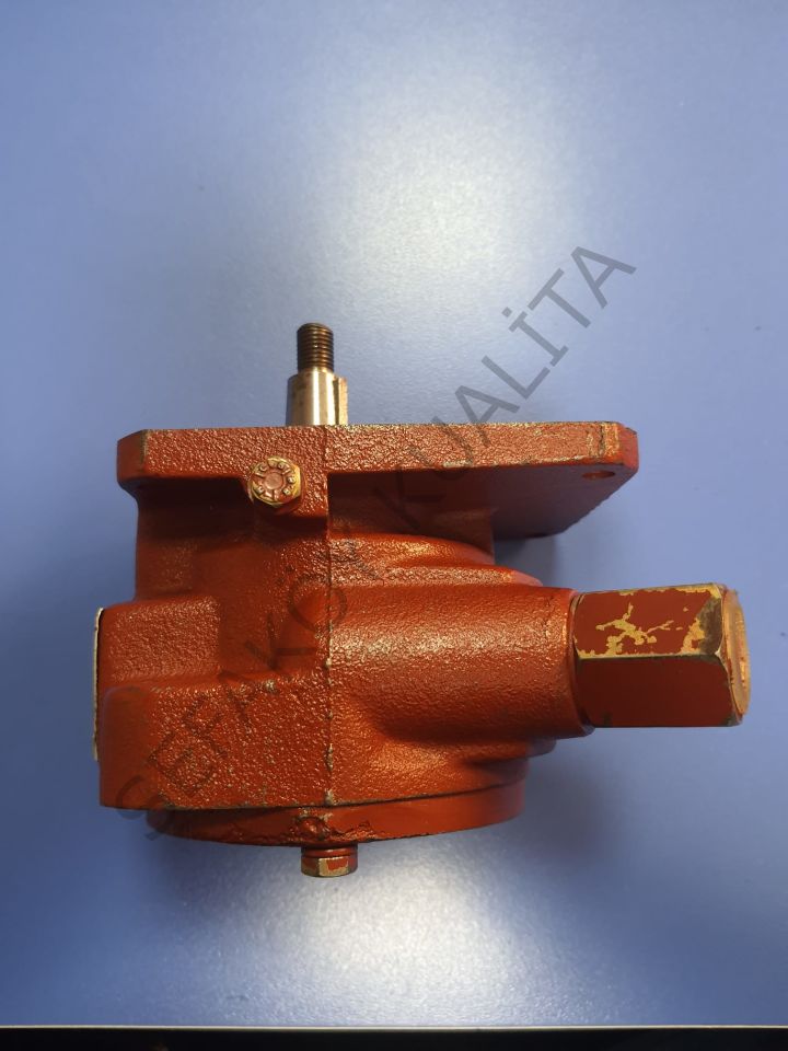 FORD TRANSİT 87/92  2,5 DİZEL VAKUM POMPASI