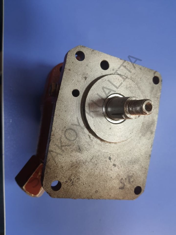 FORD TRANSİT 87/92  2,5 DİZEL VAKUM POMPASI