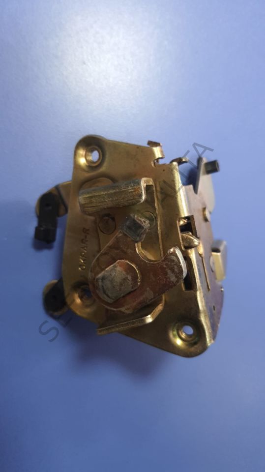 FORD TRANSİT 87/92  2,4 2,5 DİZEL  ÖN SAĞ -ORTA  KAPI KİLİT OKPAR SIFIR