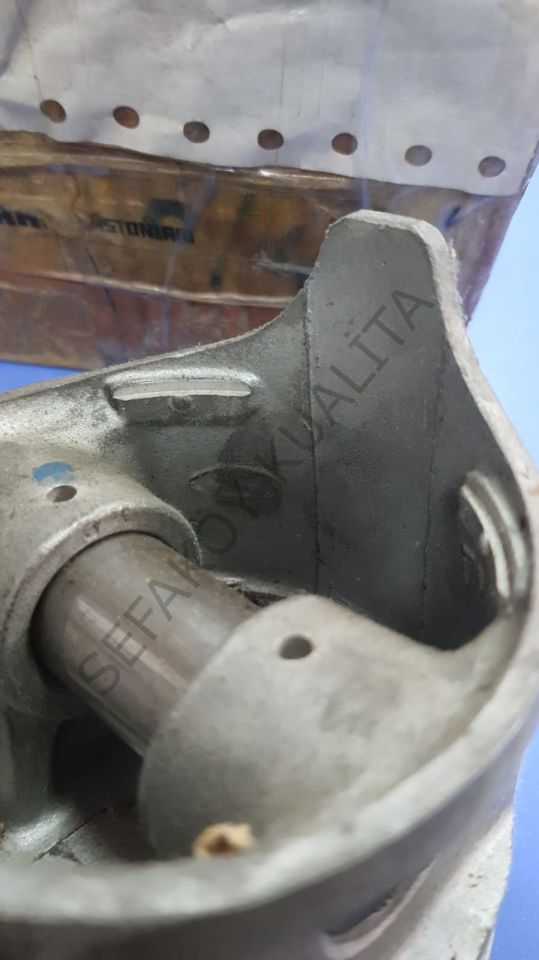 FORD TRANSİT İNGİLİZ  V4 PİSTON TAKIM  (4 ADET)  040  SEKMANSIZ  ORJİNAL SIFIR