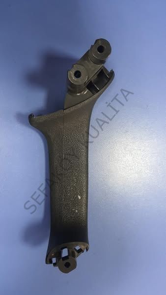 ESCORT 91/ İÇ KAPI ÇEKME KOLU ALT SAĞ