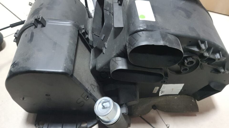 FORD TRANSİT V347   2006/2013   KALORÜFER KAZAN KOMPLE (PETEK+MOTOR DAHİL)