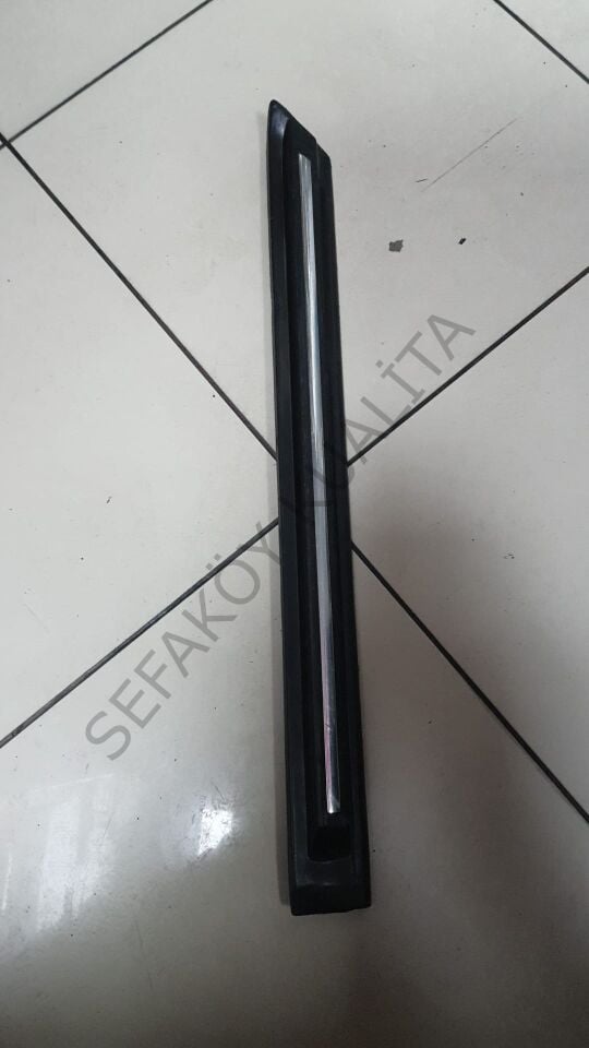 FORD TAUNUS ARKA KAPI KUŞAK SOL (SİYAH-NİKELAJ ÇITA)