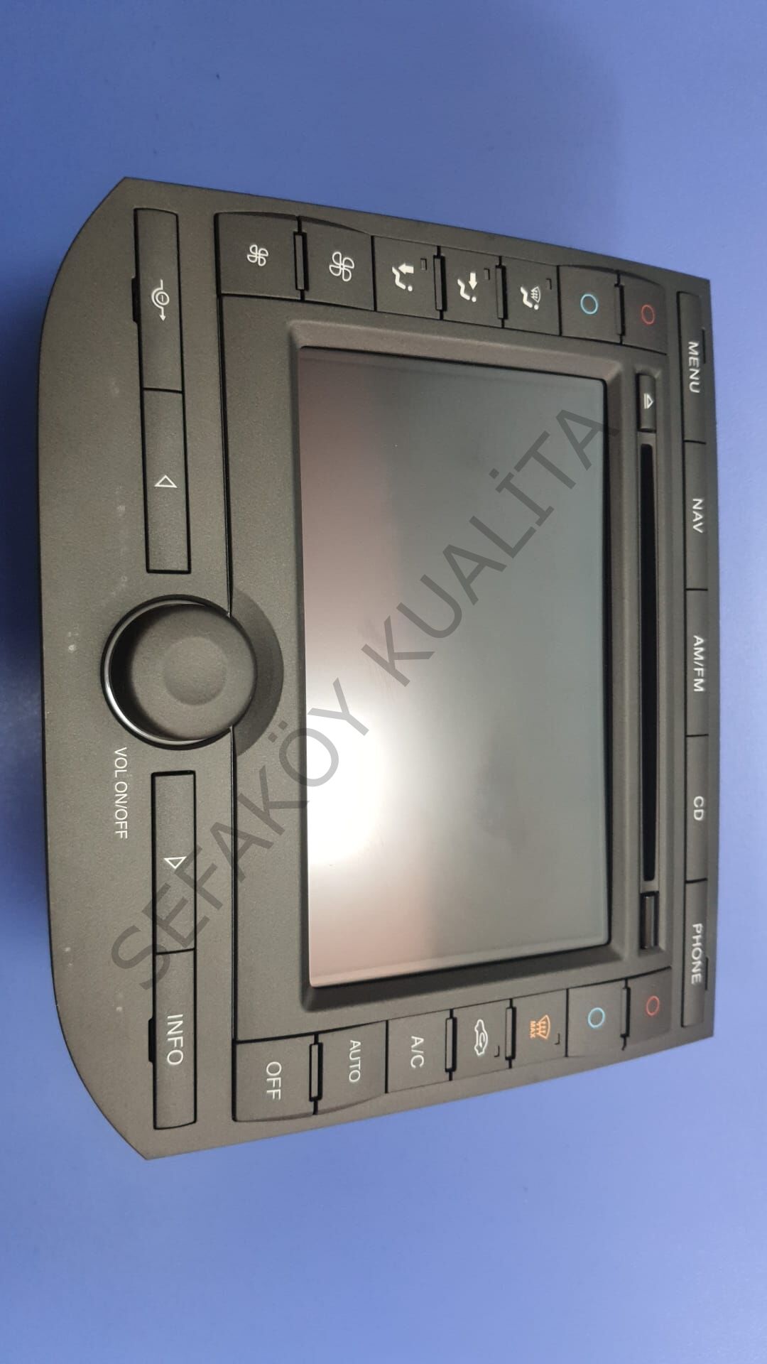 FOCUS 2   NAVİGASYONLU ARAÇ RADYOSU