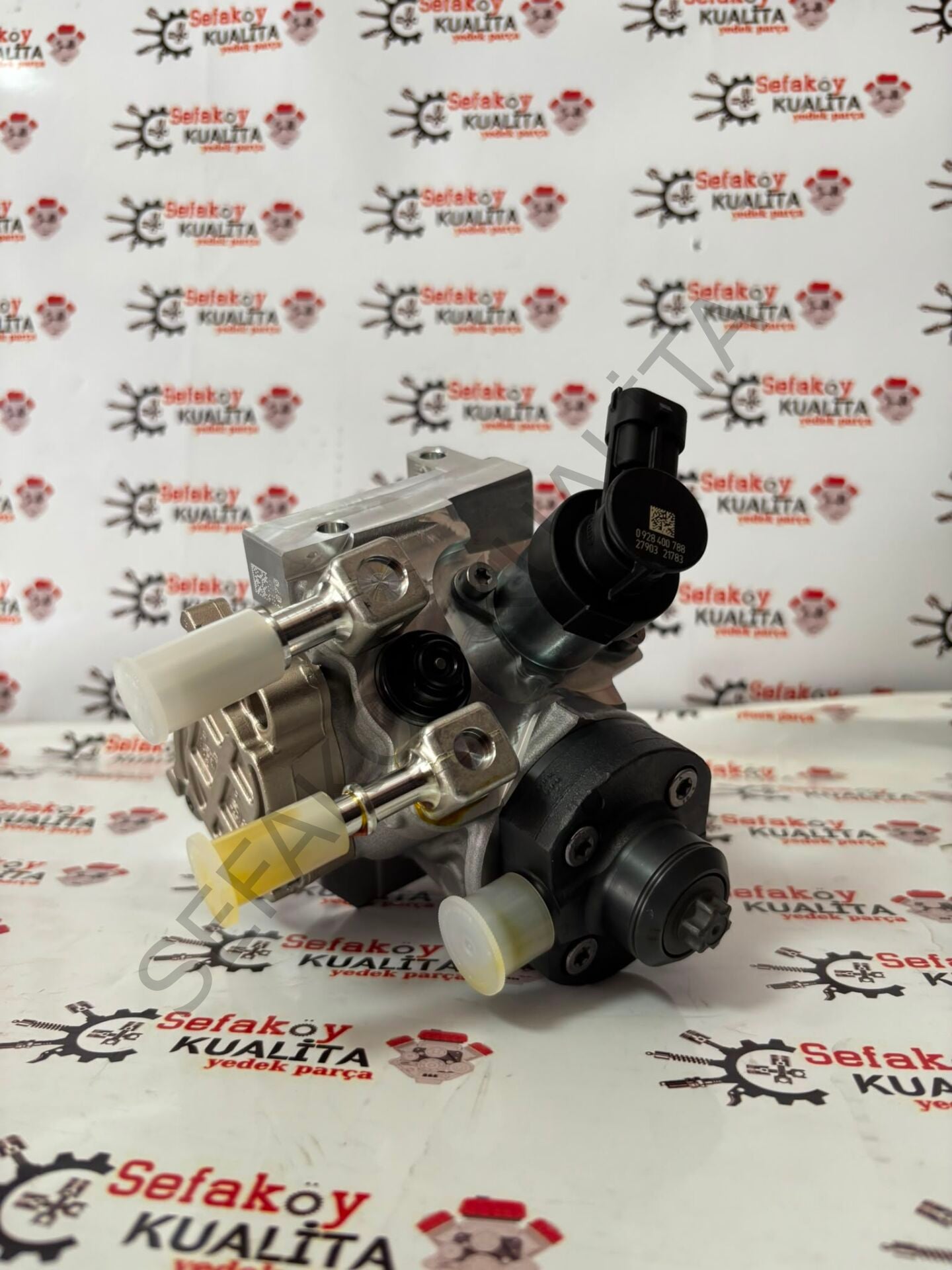 FOCUS-COURİER - FİESTA - BMAX MAZOT POMPASI 1.5 DİZEL CV2Q 9A543 AB